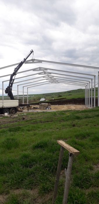 Structuri metalice pentru hala