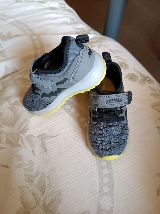 Детски обувки на батман