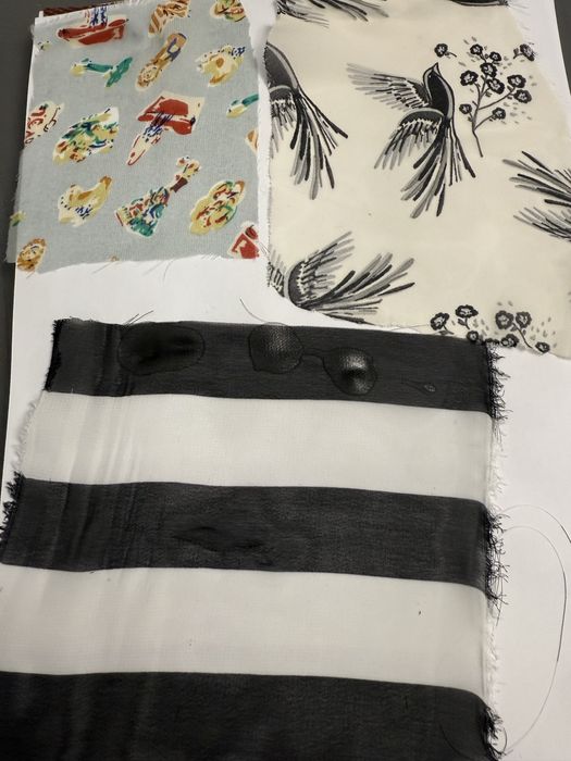 Lichidare materiale textile