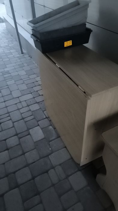 Продам стол книжка