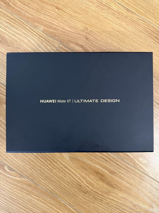 HUAWEI Mate XT Ultimate Design 16/512 GB – GBox, пълен комплект