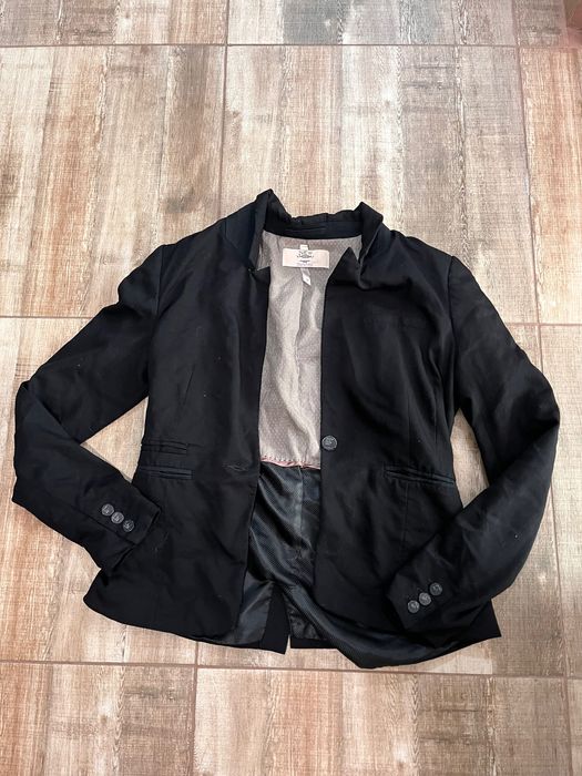 хс-с по 10лв . Елегантни сака