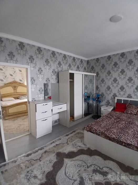 Продаётся Яшнобод Каттедж.2 этаж 4ком 1-80 соток