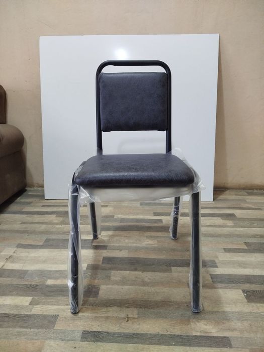 “Ergonomik, mustahkam OFIS STULI — qulay, yumshoq, zamonaviy”