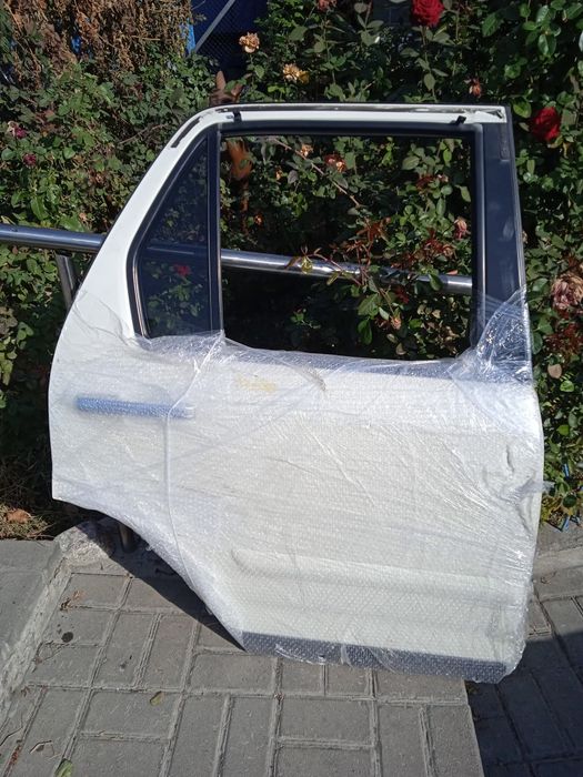 Honda CRV СРВ дверь
