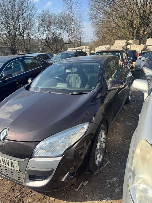 Dezmembrari Renault Megane 3 1.5 dci K9K846 an 2011
