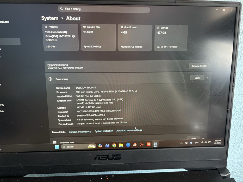 Pachet Laptop Gaming ASUS TUF Dash F15 – i7 / 16GB / RTX 3050 + Mouse, Cooler, Cameră, Cutie