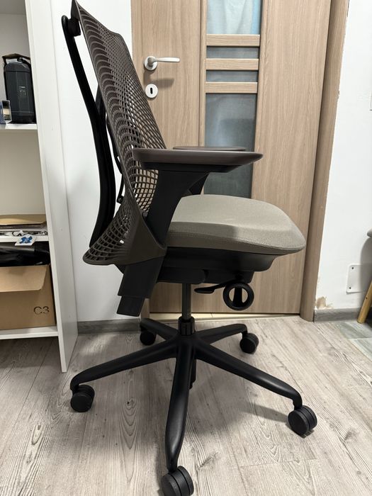 Herman Miller Sayl