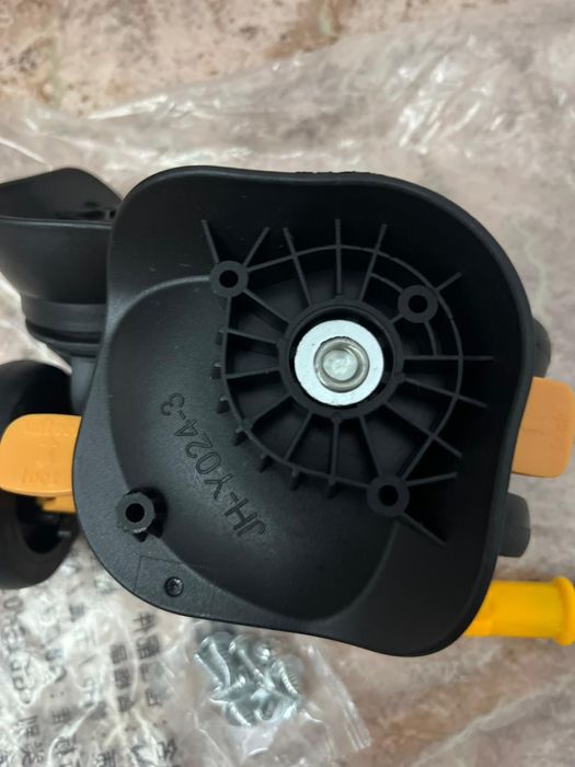 Продам колеса для чемодана