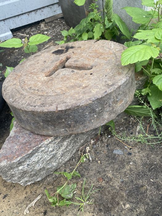 Продам наковальню