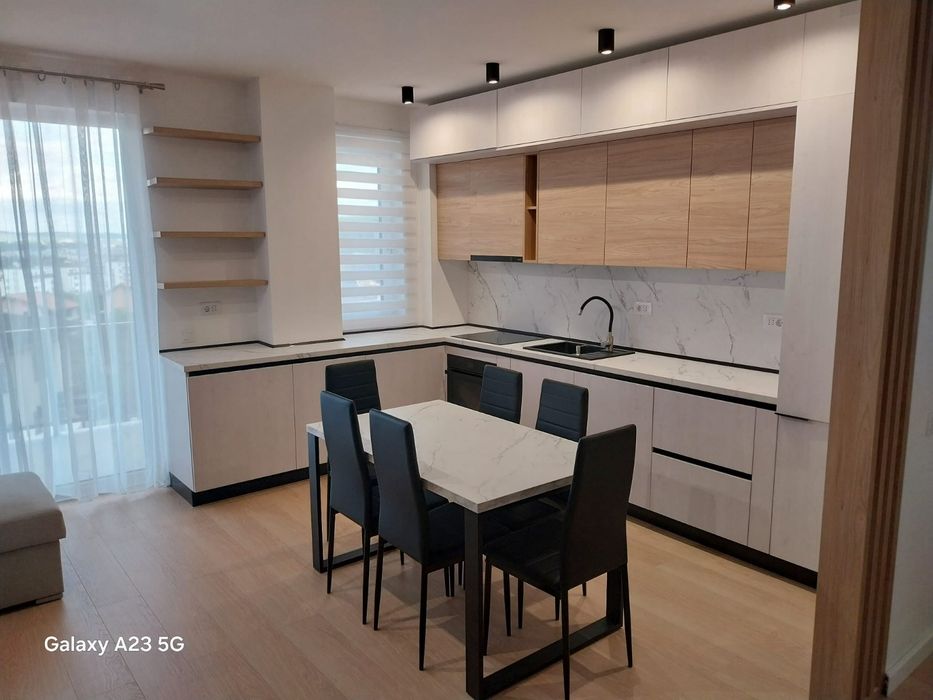 Apartament 3 camere de inchiriat, Floresti,  jud. Cluj