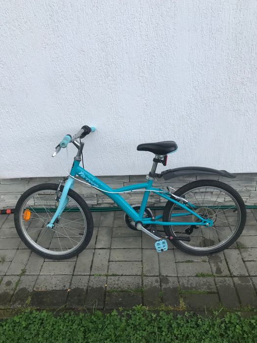Vând bicicleta pentru fetite, 20''