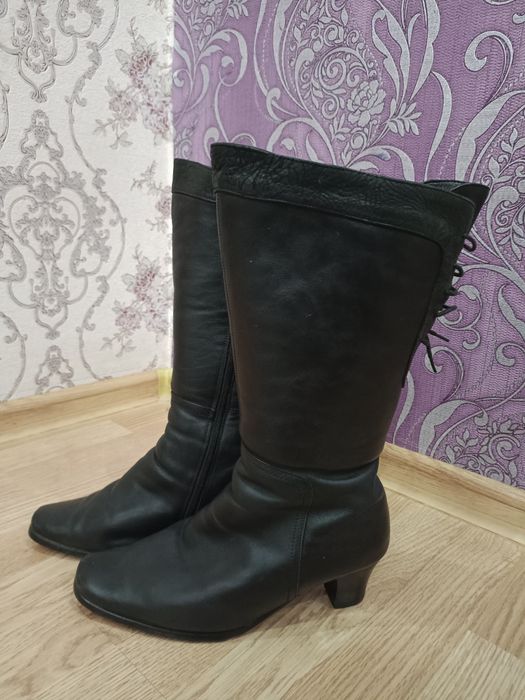 Женские кожанные сапоги