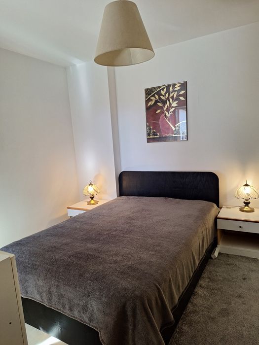 Apartament de închiriat