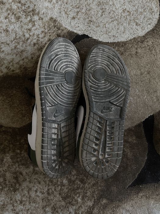 adidasi nikeX Travis scott schimb sau vand cu 375