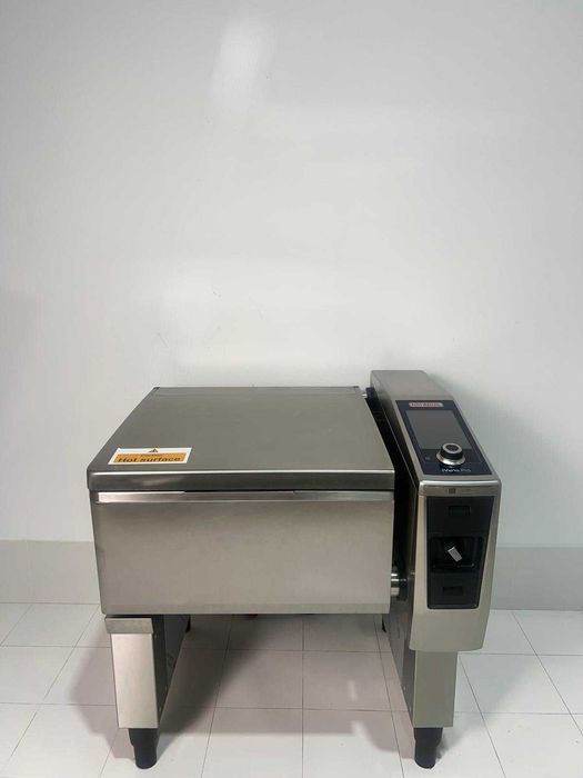 RATIONAL iVario Pro -Tigaie basculanta cu basculare automata 100 LITRI