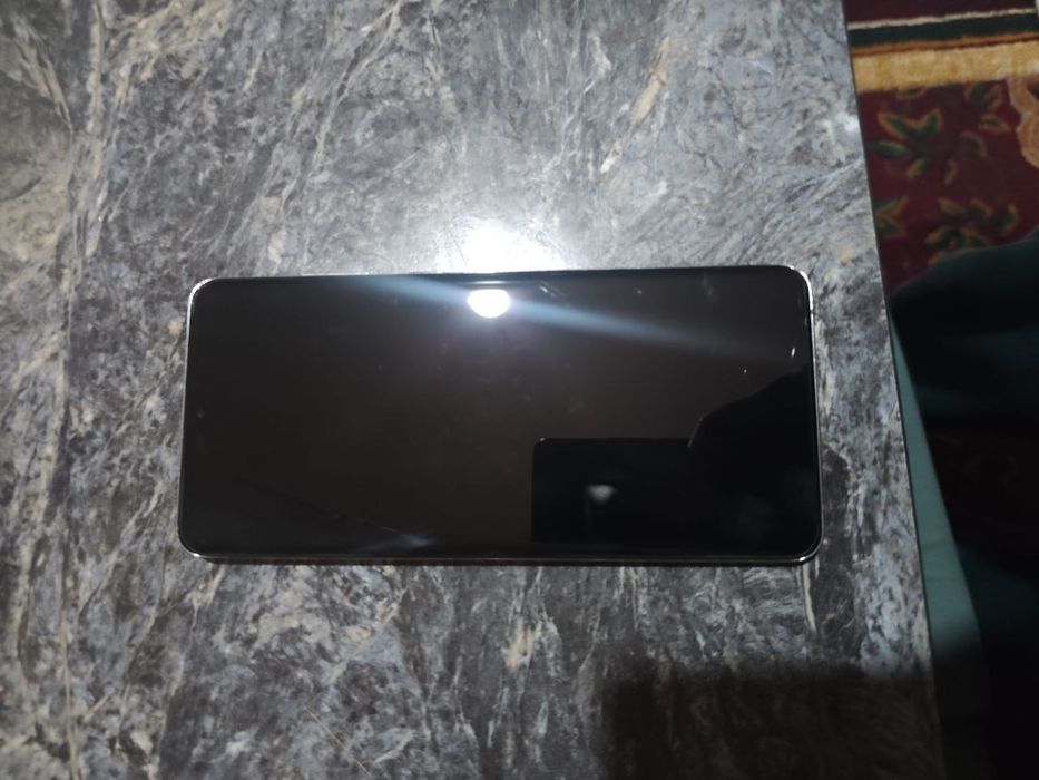 Samsung s20 plus 12/256gb