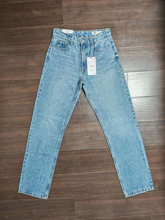 Нови дънки Zara с кристали