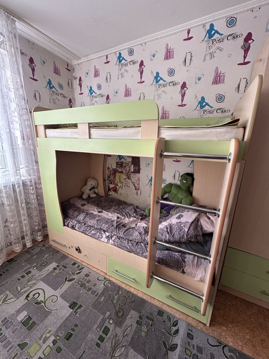 Кровать двухъярусная детская