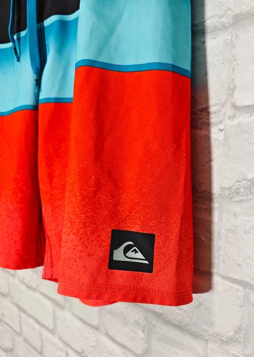 Quiksilver Оригинални мъжки къси панталони / бански размер 32