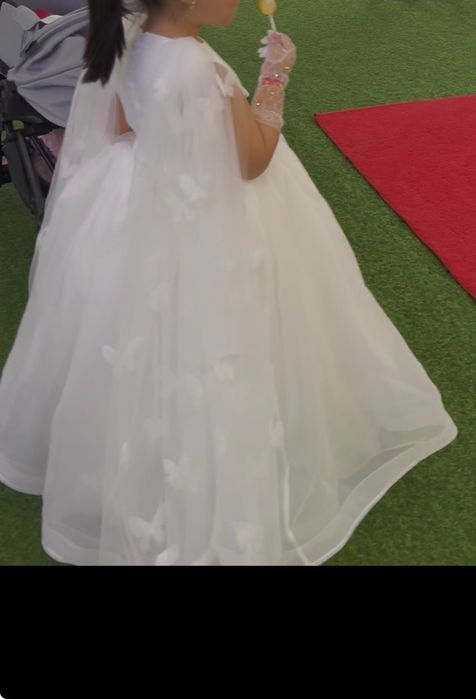 Прокат белых пышных платьев для девочек от 4–6 лет
