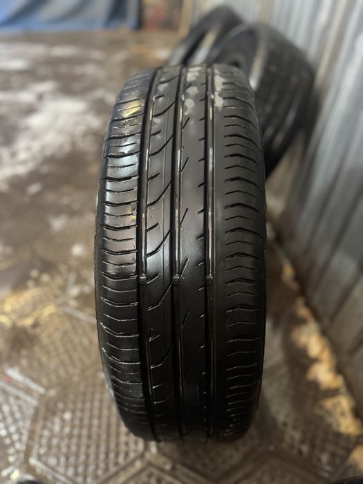 Продам шины летние континенталь один сезон ездили