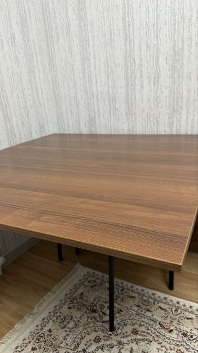 Стол трансформер отличного качества,175*100