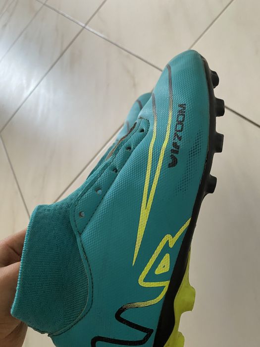 Продаю Бутсы 35размер