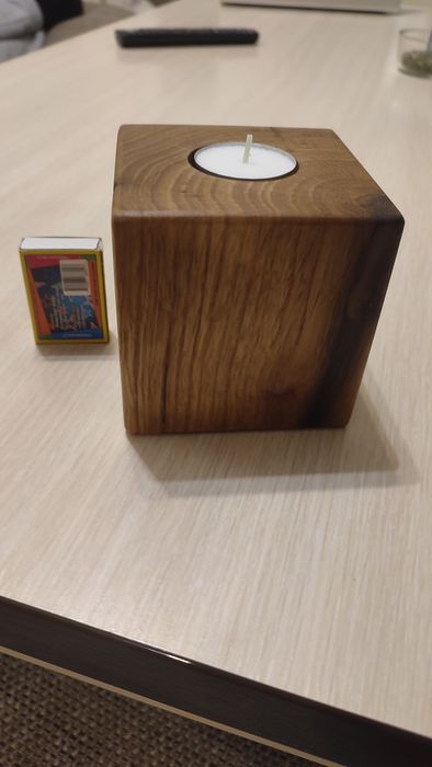 Свещник  от естествено дърво