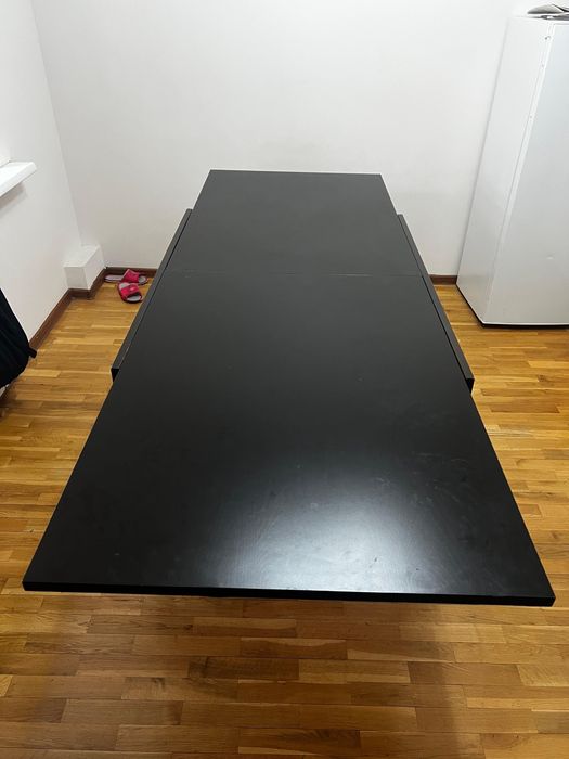 гостевой кухонный стол