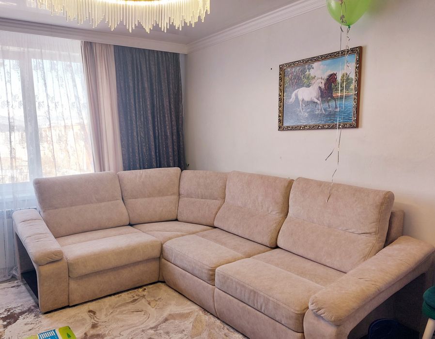 Продам диван в хорошем качестве