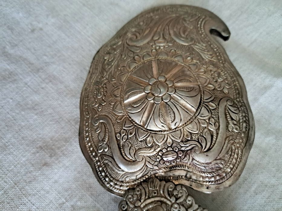 Стари сребърни пафти