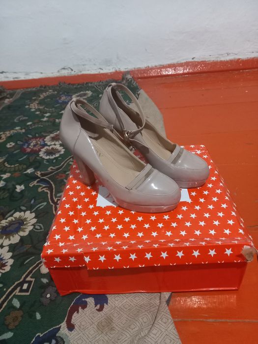 Женская обувь  модный