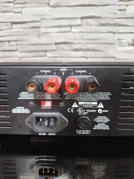 Amplificator Alesis RA 150