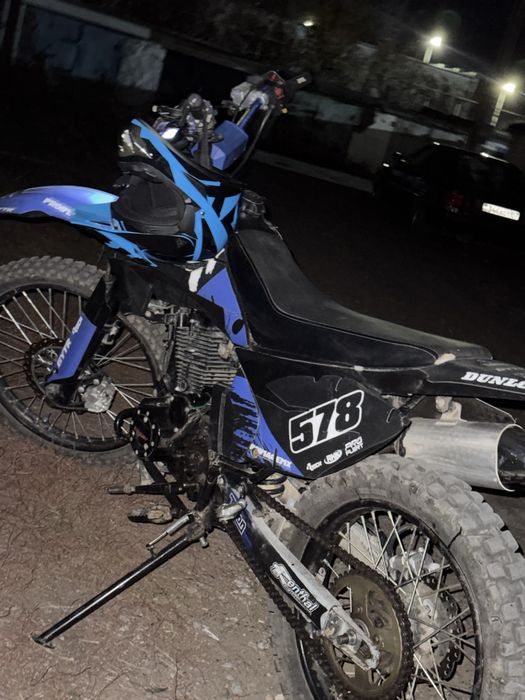 Продам эндуро 250
