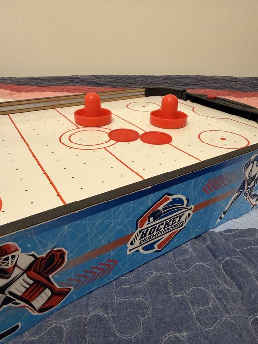 Masa air hockey copii