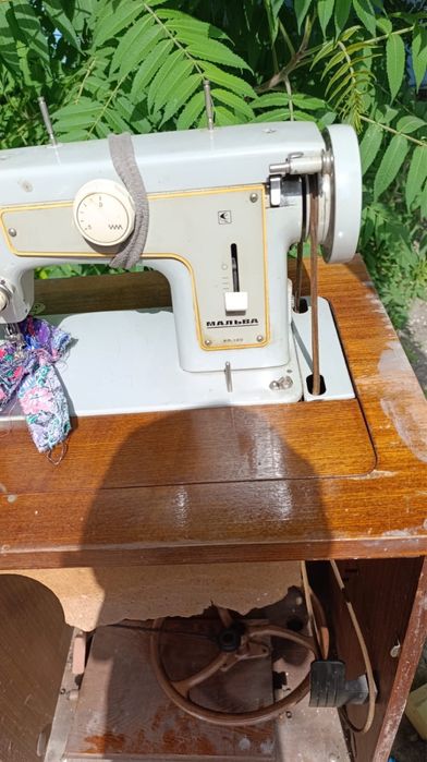 Швейная машина МАЛЬВА