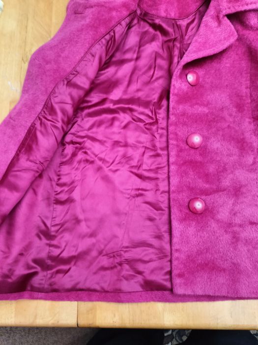 Продам женское пальто