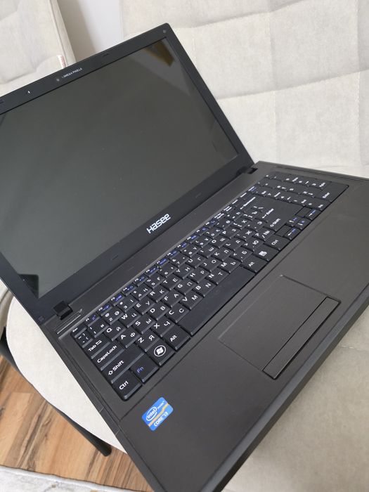 Продам ноутбук Hasee PS3800