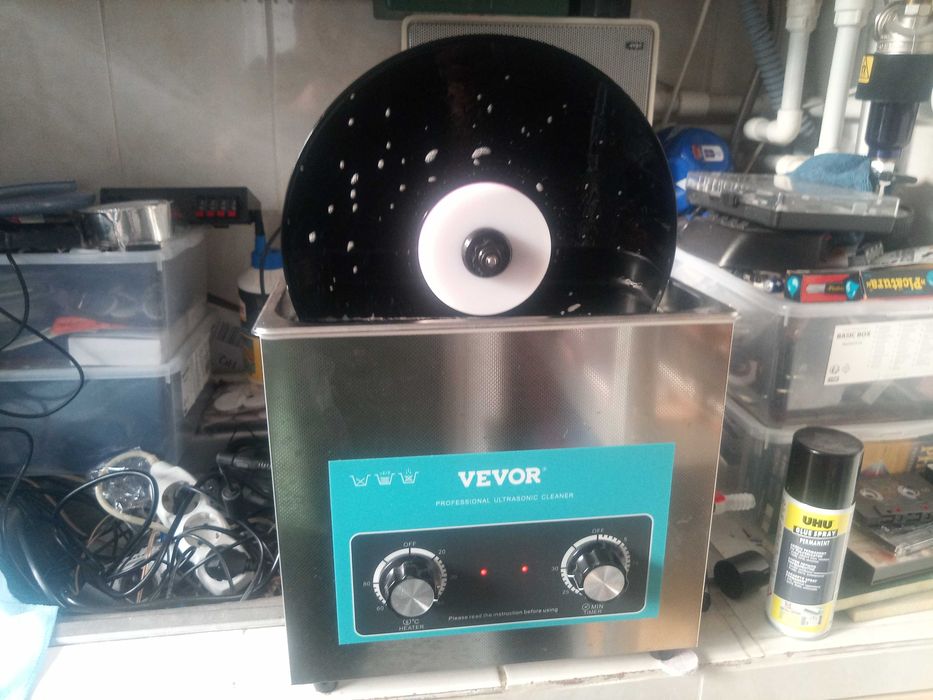 Curatare/spalare discuri  vinil  (pick up) cu ultrasunete