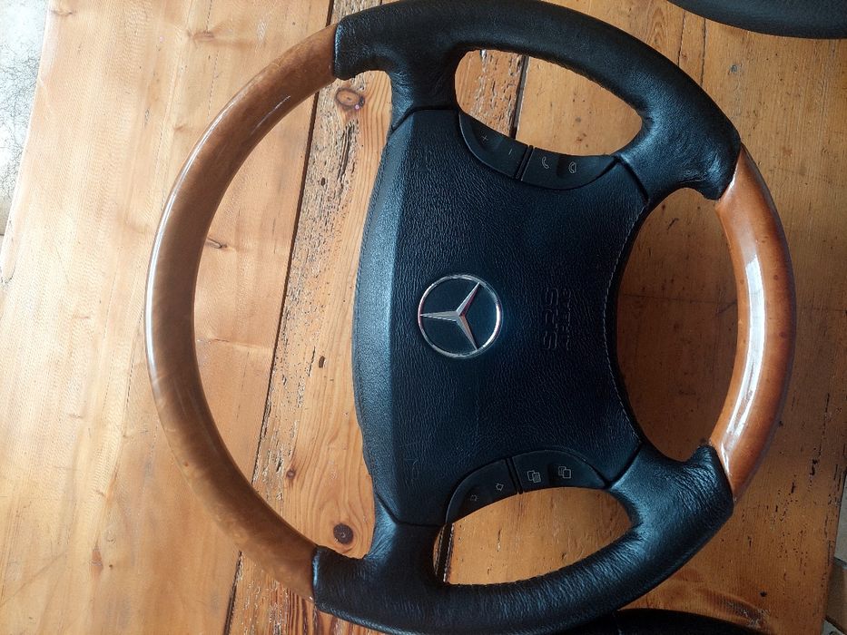 Махагонови волани за Мерцедес различни модели! W210,W211,W220,W211