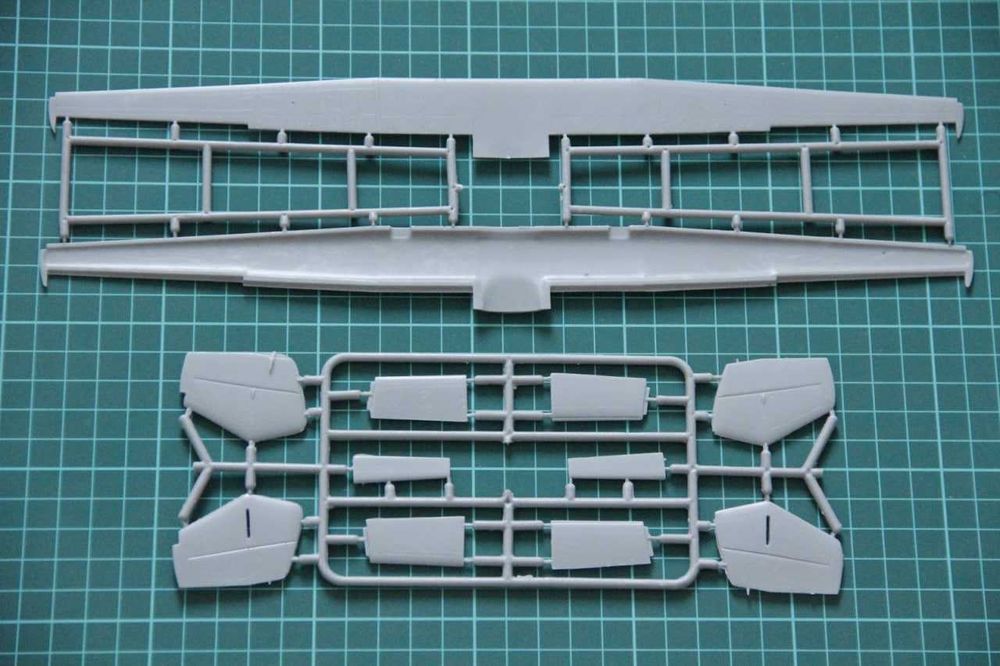 Сборная модель самолета Ан-28 (Амодел, 1/72)