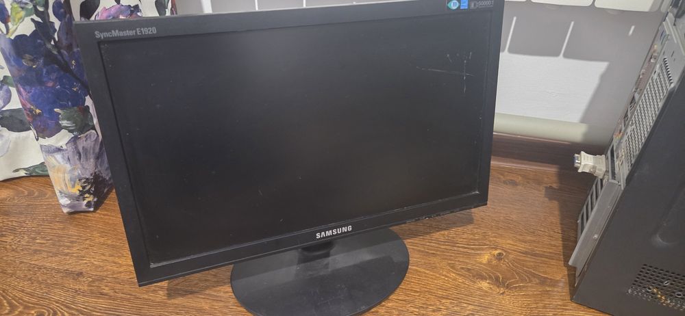 Продам мониторы Samsung