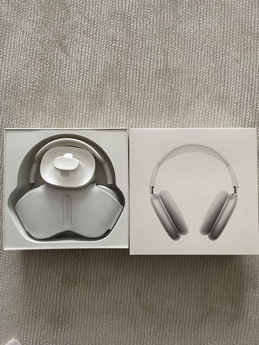 AirPods Max в отличном состоянии.