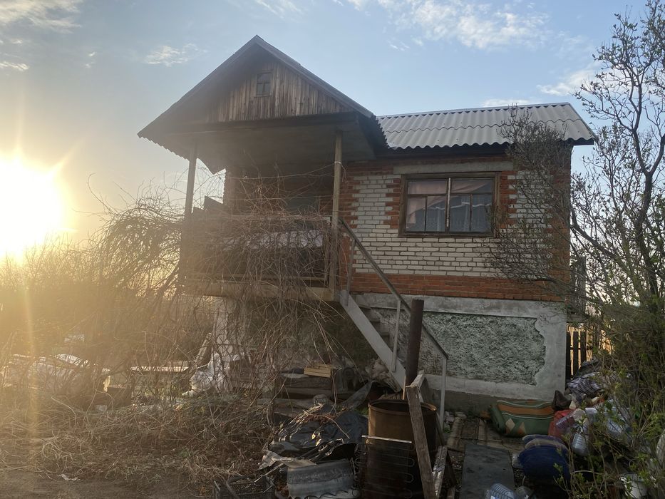 Продам дачу 23 маршрут (со светом)