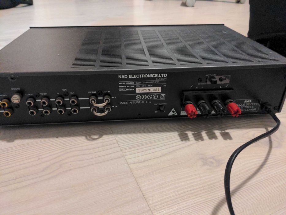 Amplificator NAD 3020i