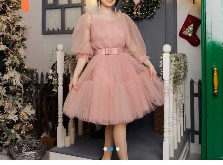 Продам вечерние платья