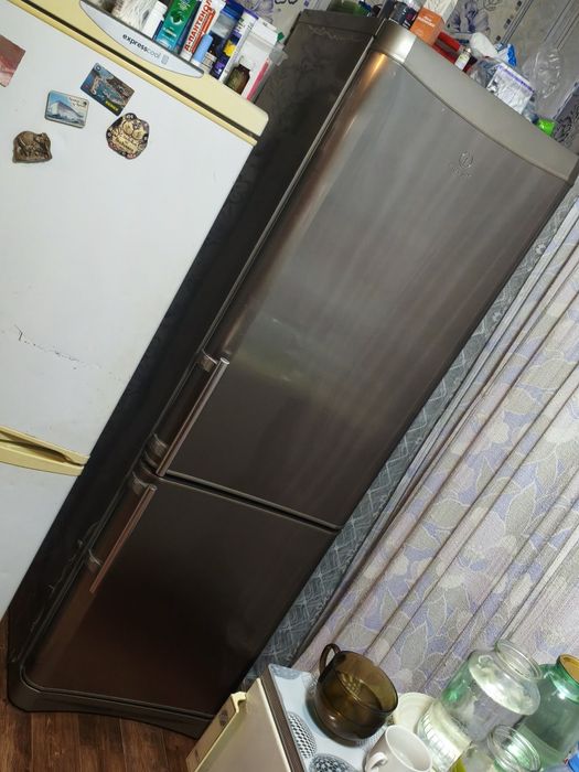 Продам холодильник ноу Фрост