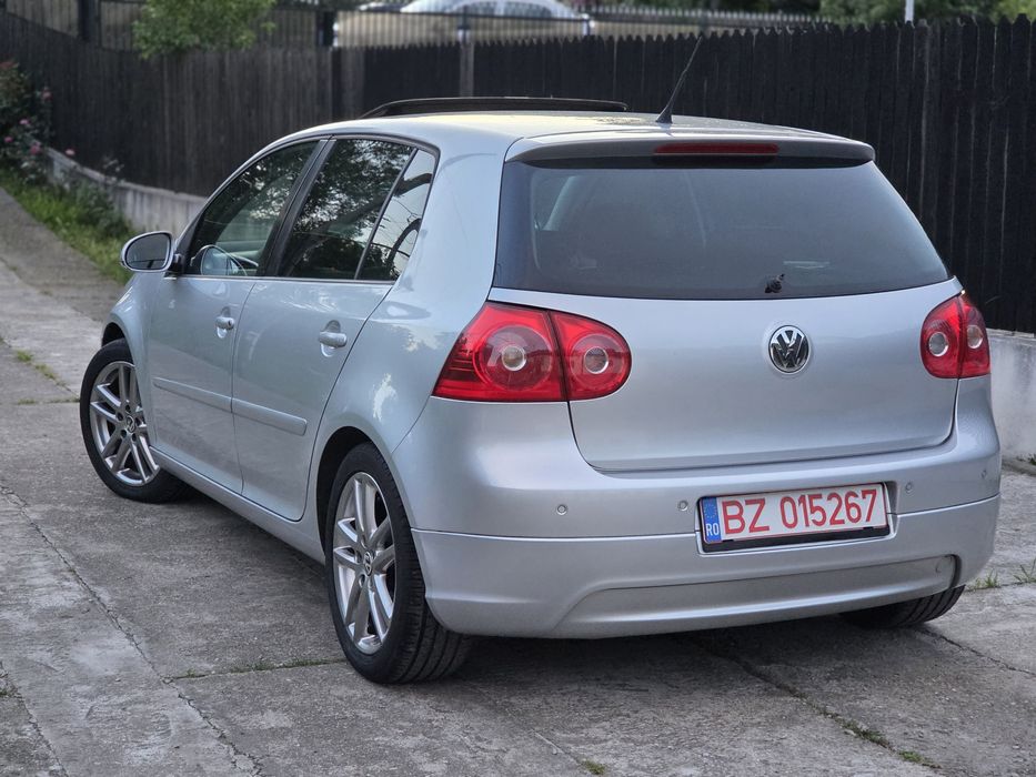 Vw golf 5 model GT