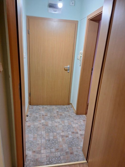 Дава се под наем Двустаен апартамент в Варна, Погреби - 50 кв.м за 328.95 € - Снимка #4